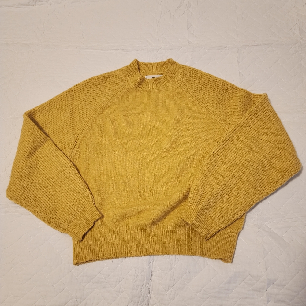 Mango(MNG) balloon sleeves sweater